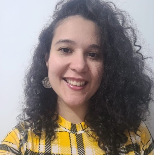 Dra. Daniella Alves