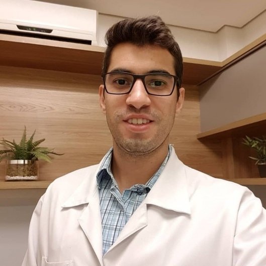 Dr. Gabriel Faria de Oliveira