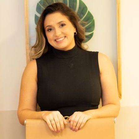 Dra. Ananda Daniele de Jesus