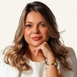 Dra. Nayla Meirelly