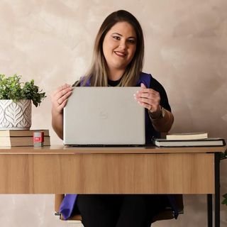 Dra. Priscila Aline Vieira Gomes