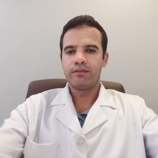 Dr. Rafael Medeiros