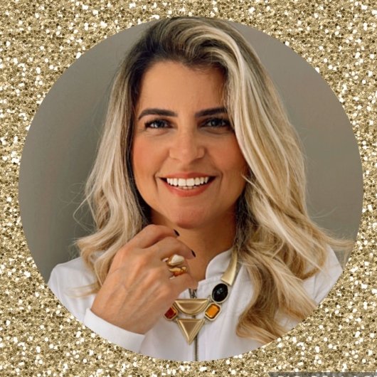 Dra. Adriana Souza Szepaniuk