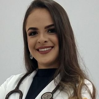 Dra. Bruna Santana Boaventura