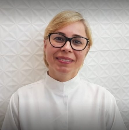 Dra. Daniella Moreira Ferreira Da Cunha