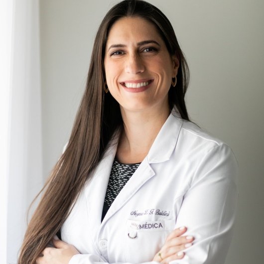 Dra. Nayara Leal Ferreira Baldini