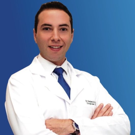 Dr. Gustavo Carvalho