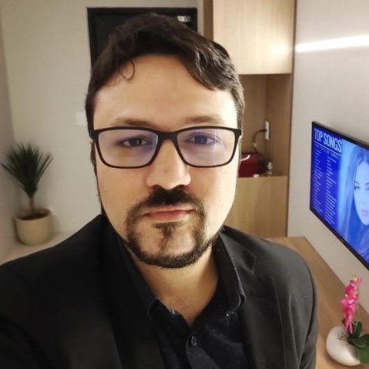 Dr. Diego Santos