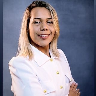 Dra. Mayara Cordeiro