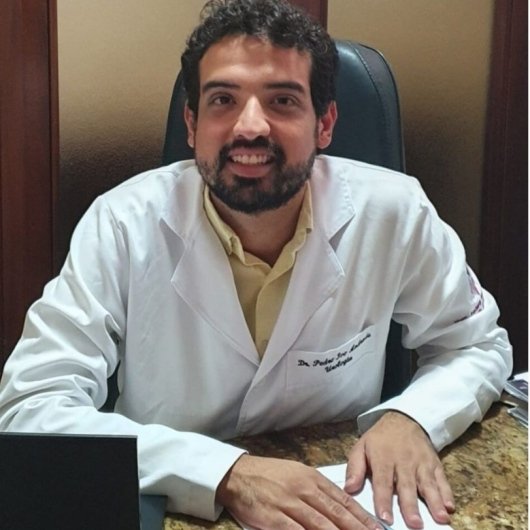 Dr. Pedro Ivo Cosenza De Andrade