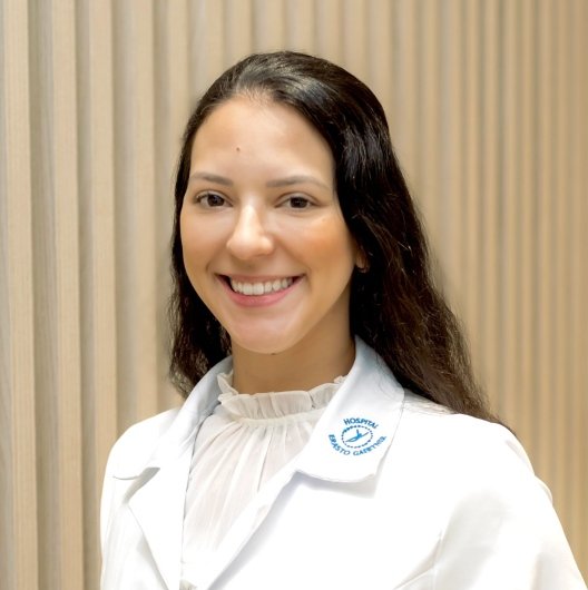 Dra. Giovanna Lopes