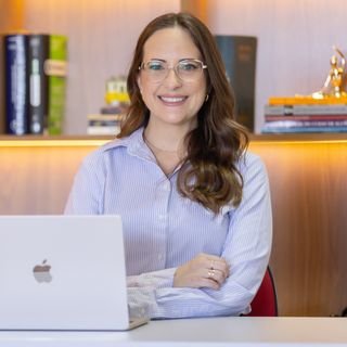Dra. Talissa Rech