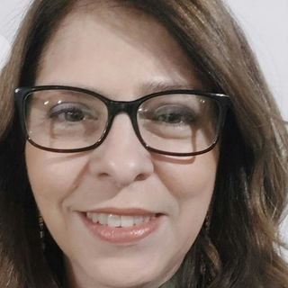 Dra. Roseli Santos Silva Resende
