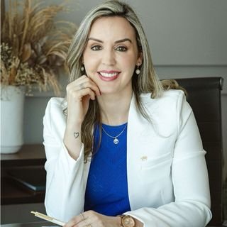 Dra. Amanda Lamb Nogarolli