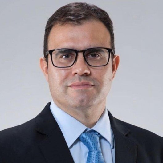 Dr. Luis Cesar Bredt