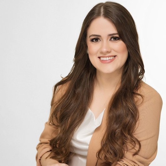 Dra. Jéssica Alves
