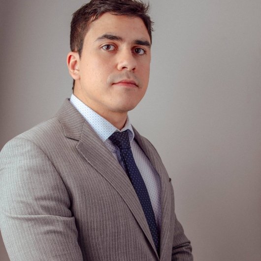 Dr. Brenno Rizerio