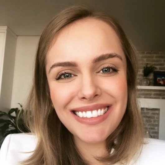 Jacqueline Klarosk Santim Padovesi