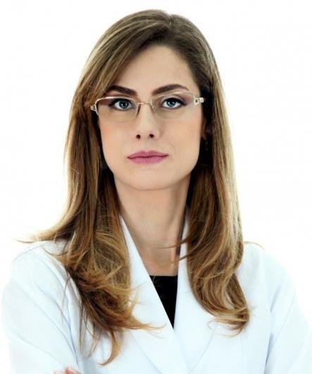 Dra. Cristiane Tonoli