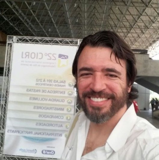Dr. Denis Tury Guimarães