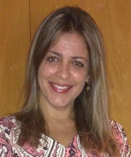 Dra. Claudia Fernandes