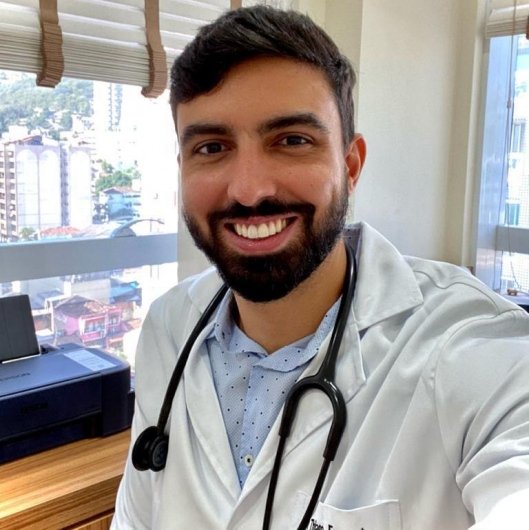 Dr. Thiago Fernandes