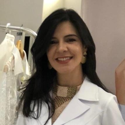 Dra. Aline Leopoldino