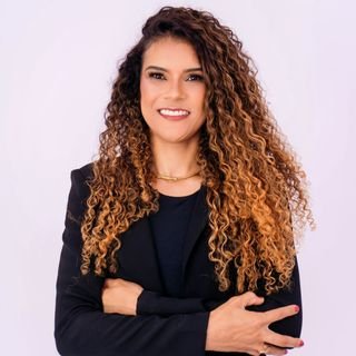 Kênia Angélica Evangelista