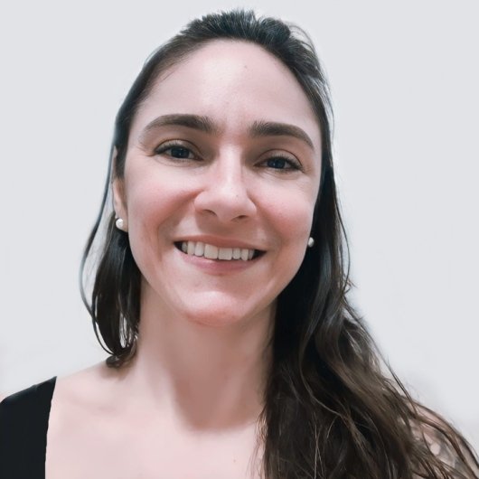 Dra. Karyna Saltorão Settin