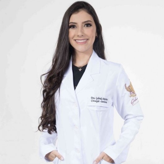 Dra. Gabriela Martins