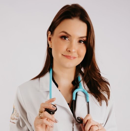 Dra. Renata Barth Almeida