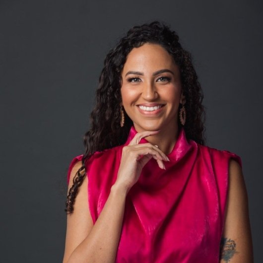 Dra. Rayane Soares