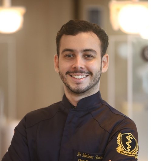 Dr. Matheus Simões Medeiros
