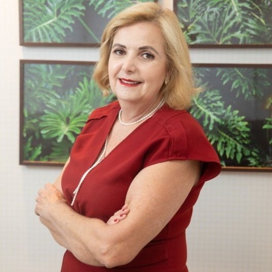 Dra. Regina Maria Didier Gazineu