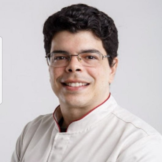 Dr. Ian Matos Vieira