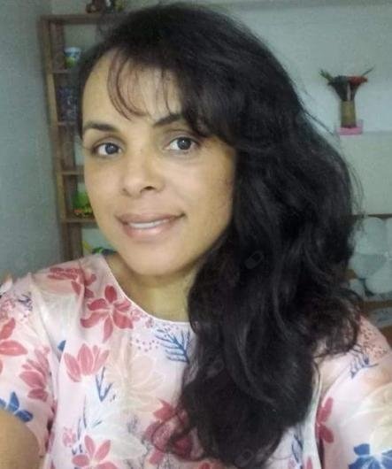 Cleila Lopes