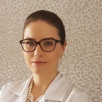 Dra. Marcela Abou Chami Pereira