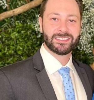 Dr. Angelo Henrique Refatti Silva