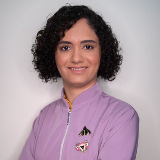 Dra Larissa Soares