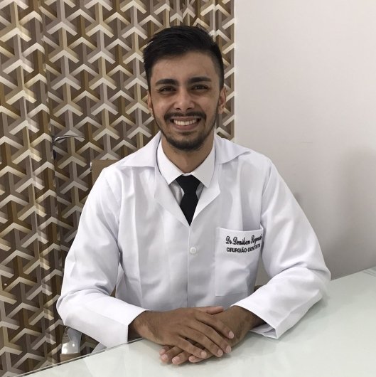 Dr. Denilson Rezende Junior