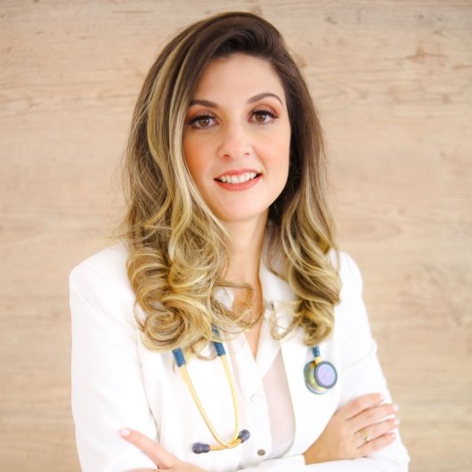 Dra. Thais Tieghi