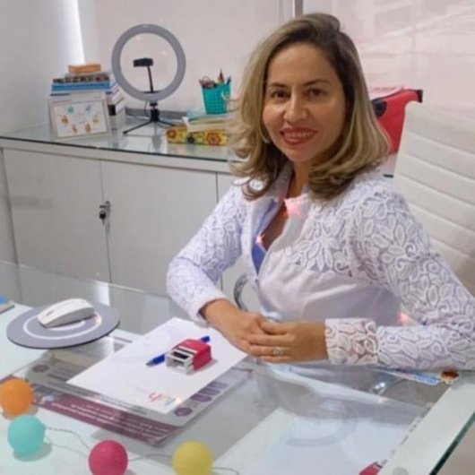 Dra. Adelma Barbosa