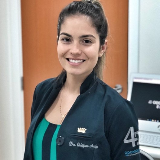 Dra. Quêifane Araújo