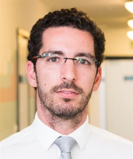 Dr. André Marques Mansano