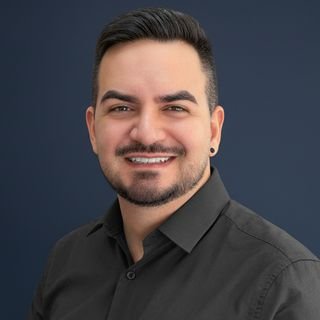 Dr. Amon Parnaiba