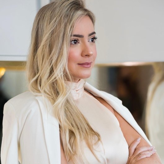 Dra. Lara Garrido