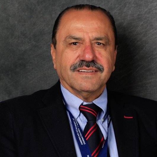 Dr. Paulo Cunha
