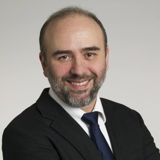 Dr. Alexandre Mattos