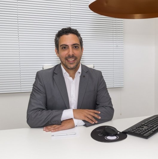 Dr. Rolando Costa Monteiro