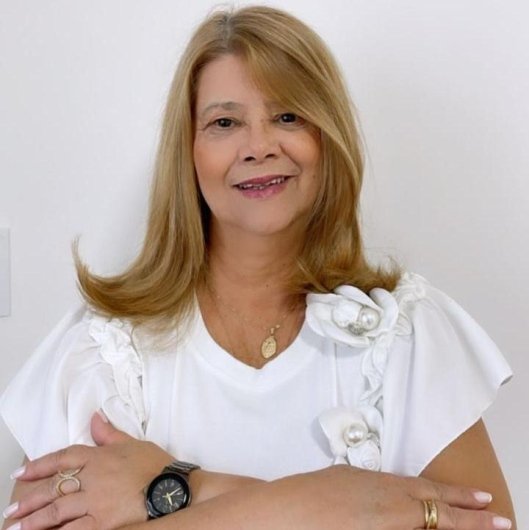 Dra. Aparecida Carvalho